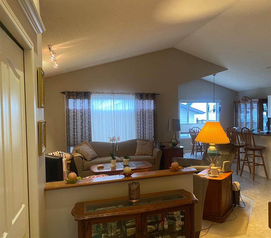 Picture for 19 Prestwick Green SE