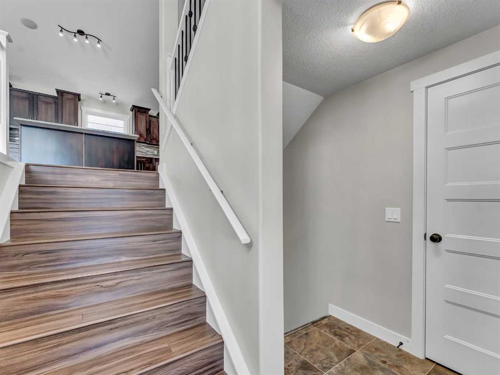 Picture for 24 Upland Place W