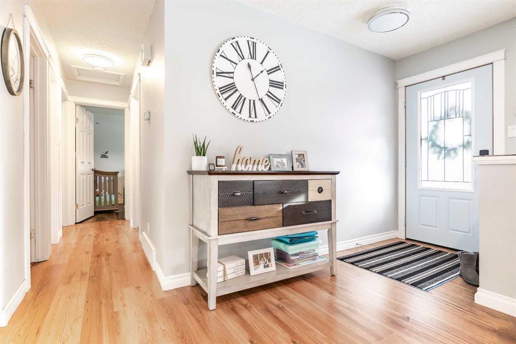 Picture for 48 Chinook Way W