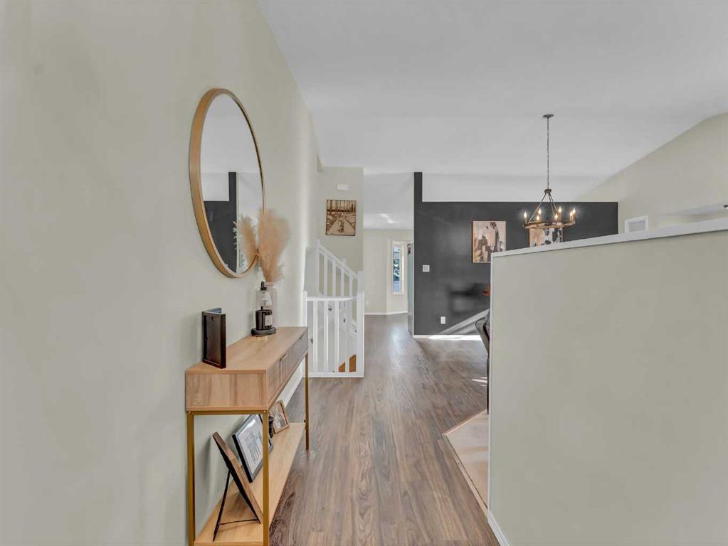 Picture for 32 Upland Crescent 
