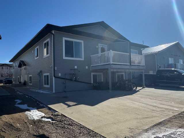 Picture for 307 17 Street E