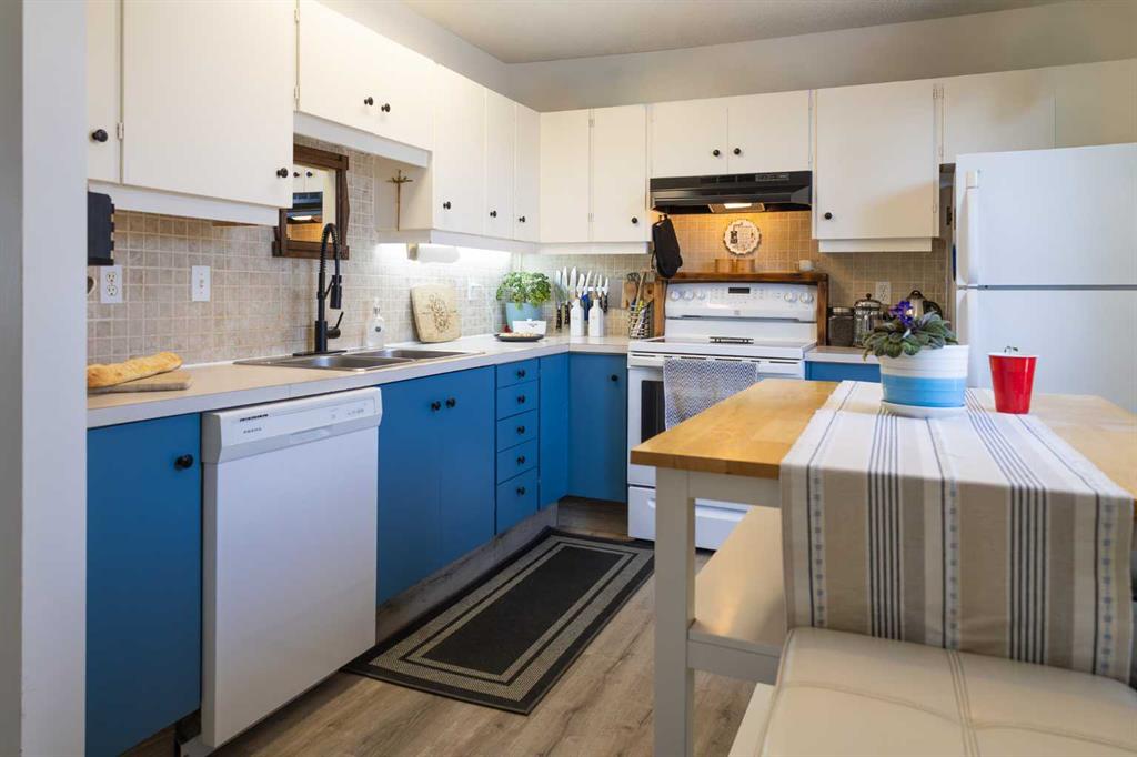 Picture for 283 Abinger Crescent NE