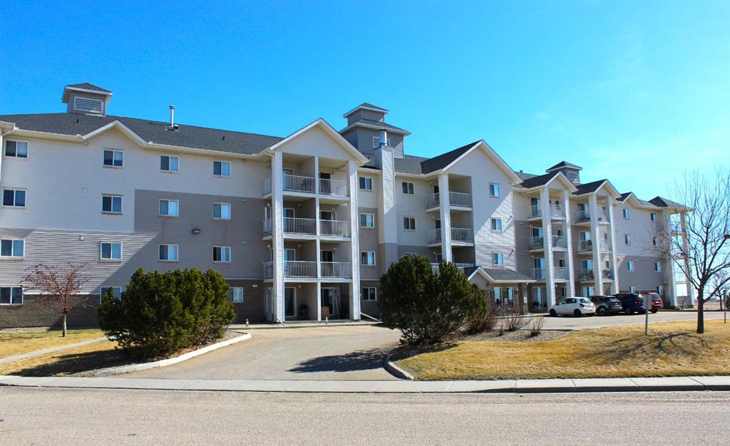 Picture for 312, 204 17 Street E