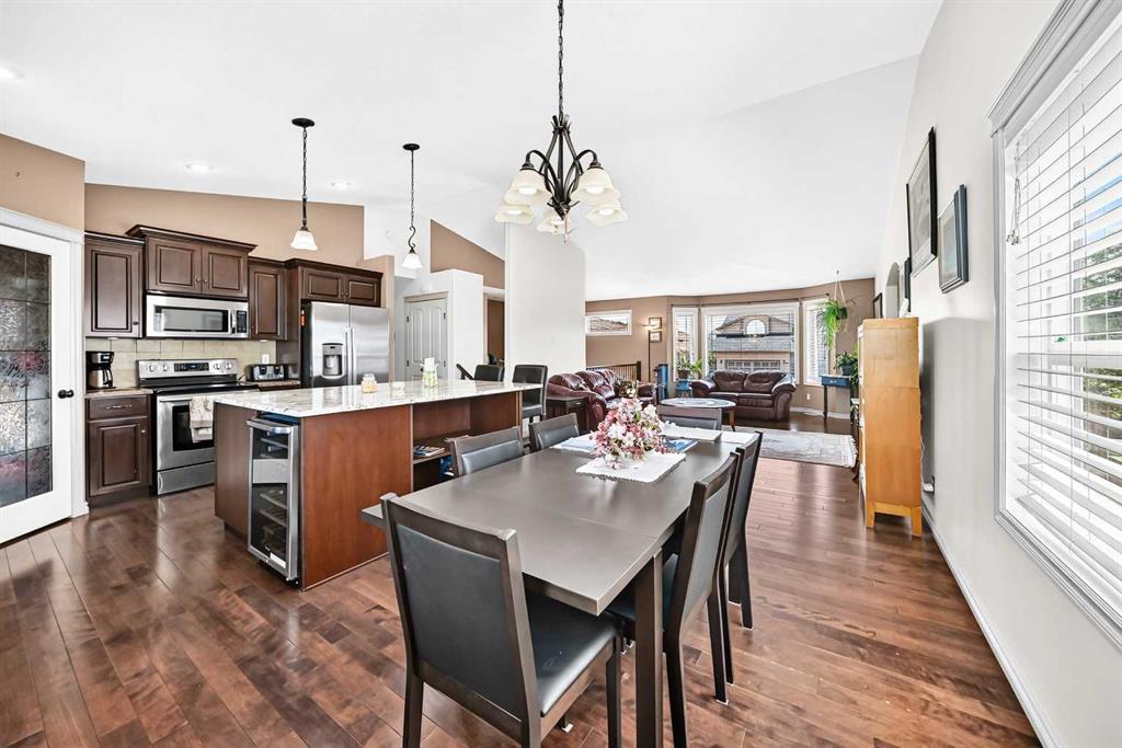 Picture for 45 Vantage Crescent 