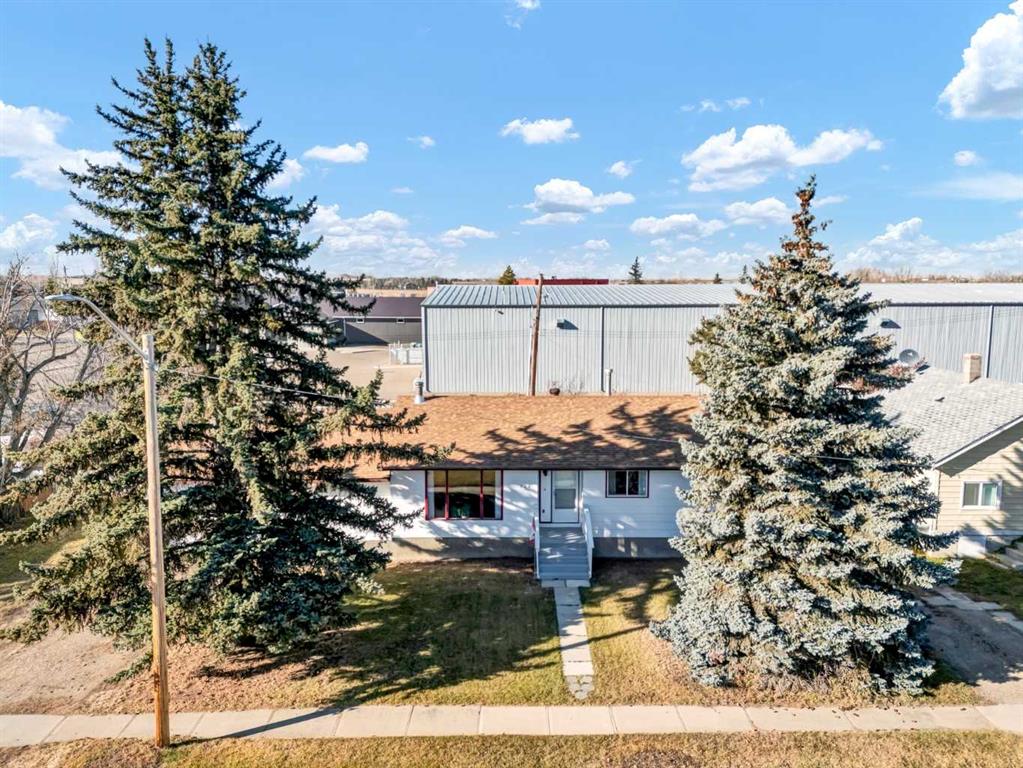 Picture for 224 1 Street W