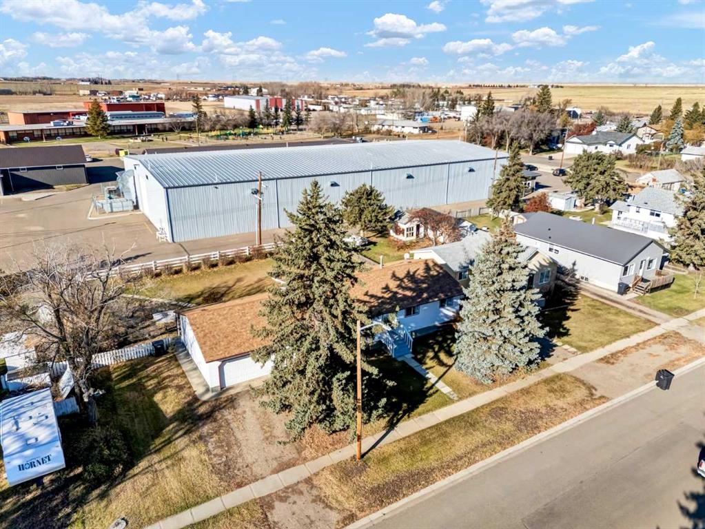 Picture for 224 1 Street W