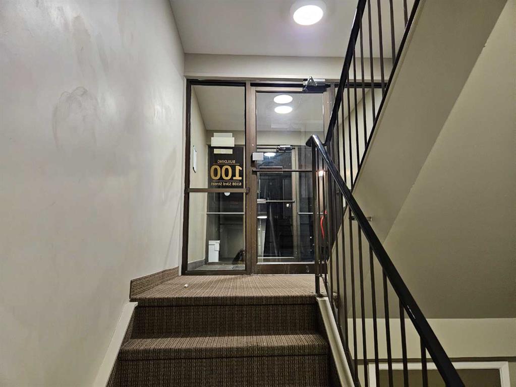 Picture for 102, 6108 53 Street 