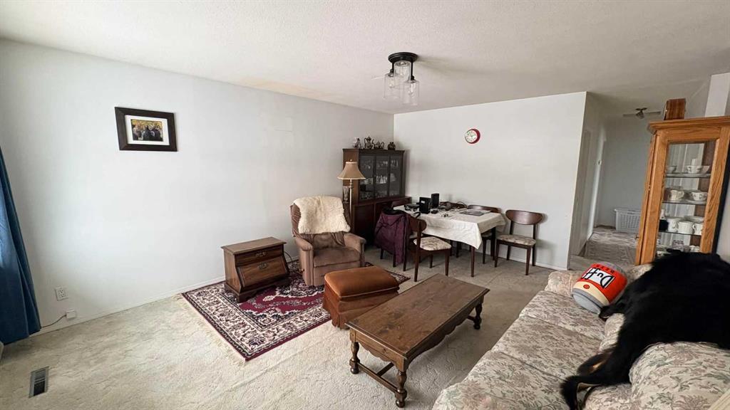 Picture for 4817 Windsor Avenue 