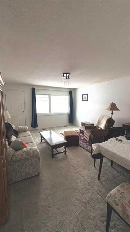 Picture for 4817 Windsor Avenue 