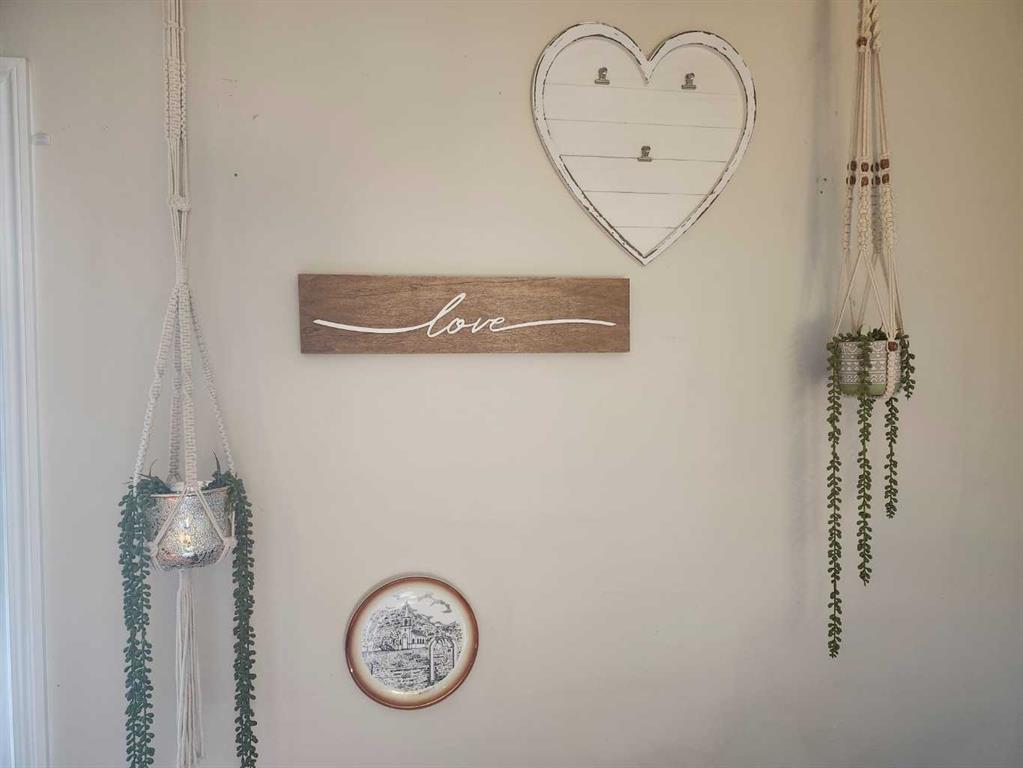 Picture for 104 23 Street NW