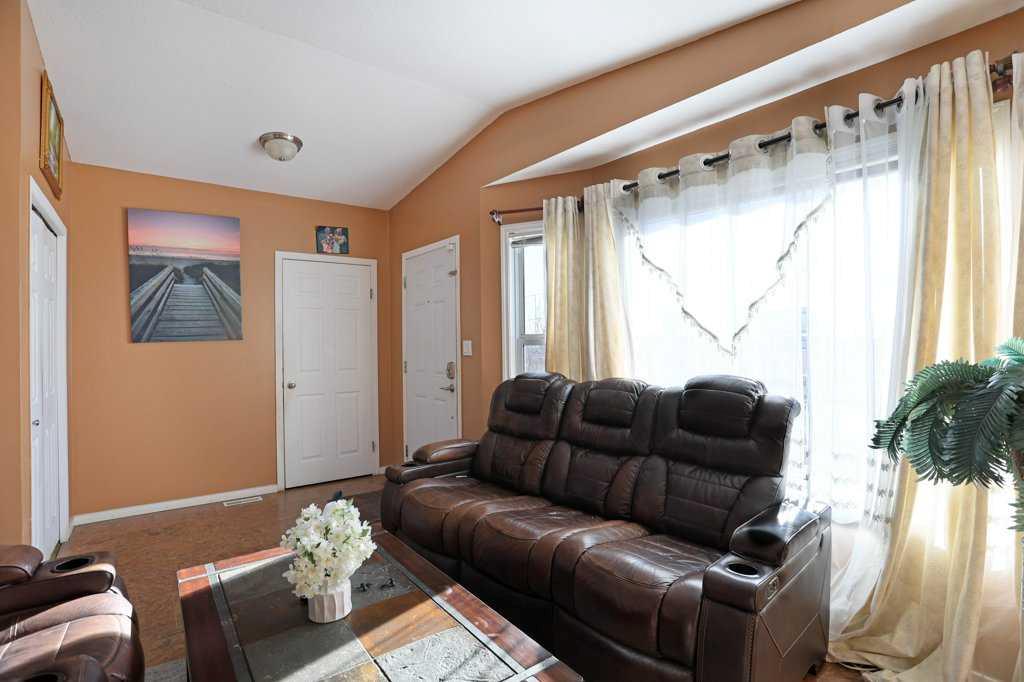 Picture for 1620 2nd Avenue E