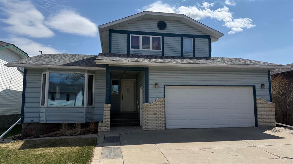 Picture for 317 6 Avenue W