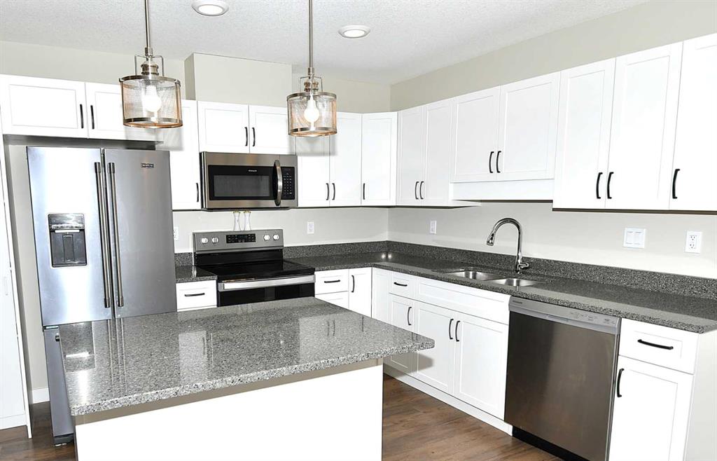 Picture for 306, 499 Meadow Lake Court 