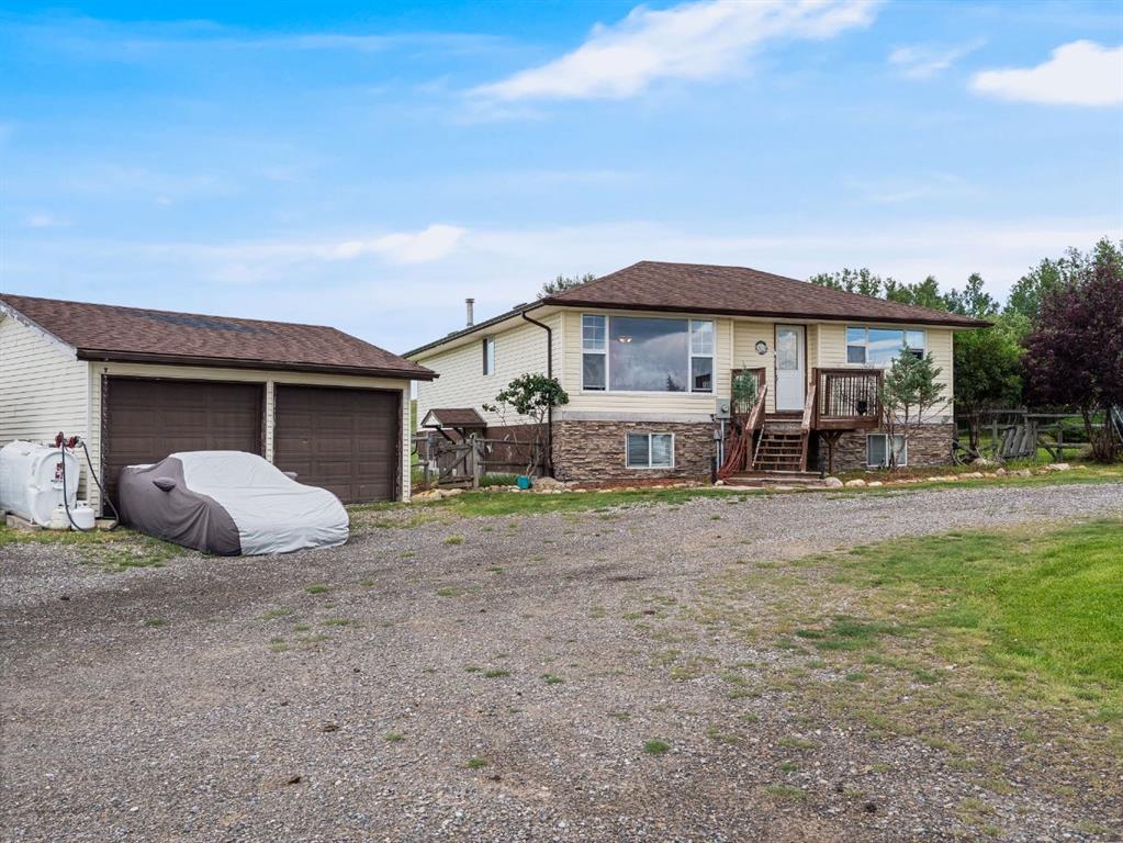 Picture for 378052 16 Street W