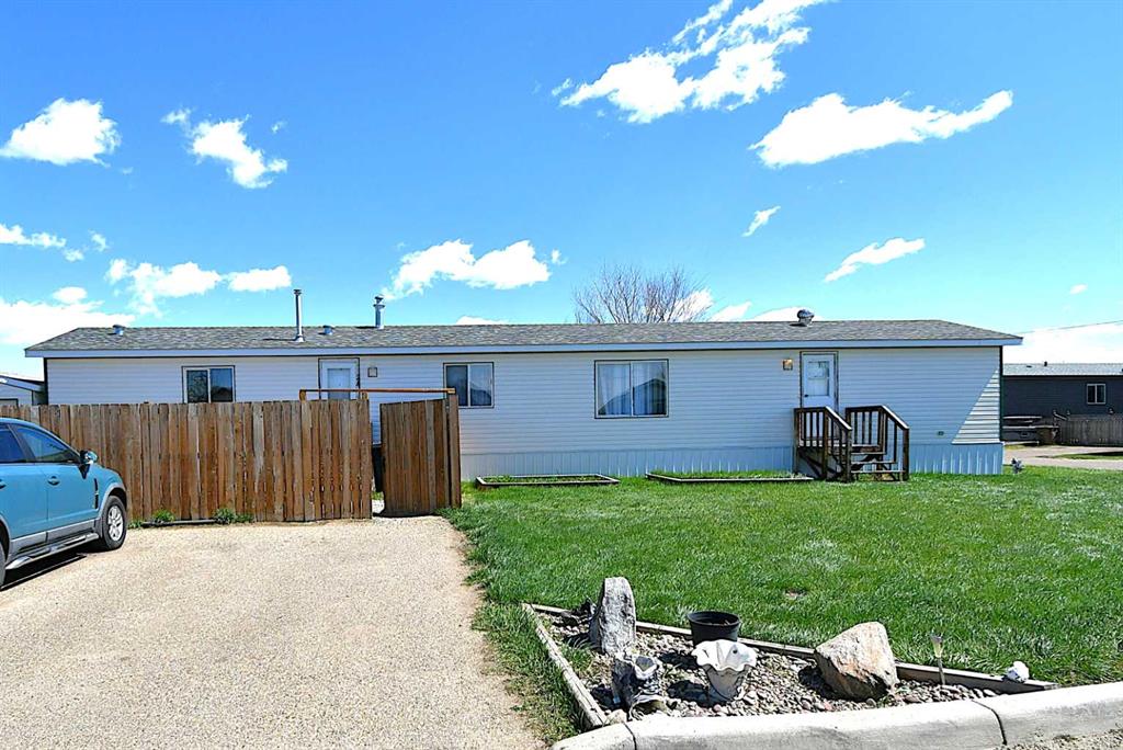 Picture for 24 Maple Drive W