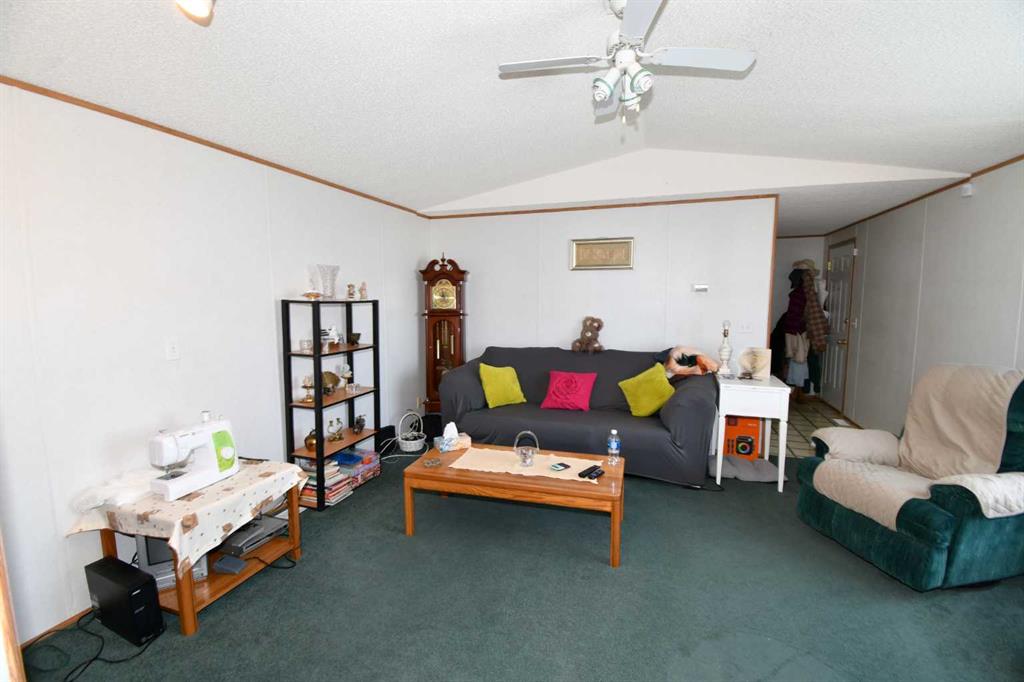 Picture for 24 Maple Drive W