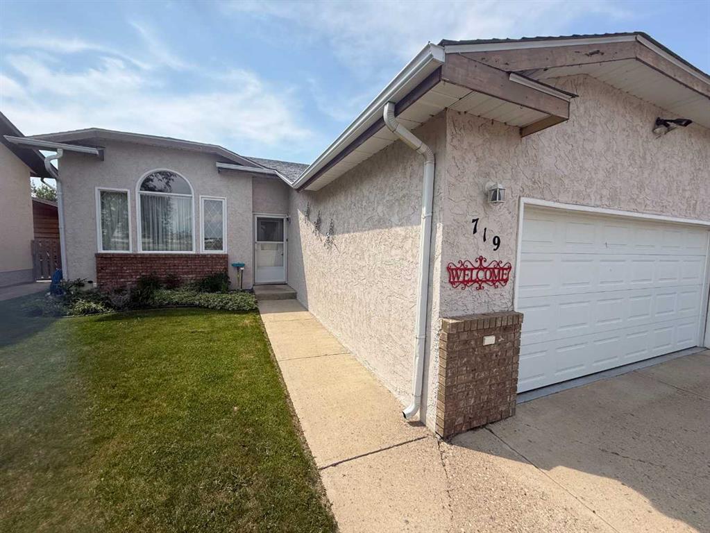 Picture for 719 Parkland Drive 