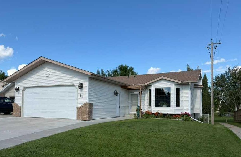 Picture for 64 Prairie Meadows Road W