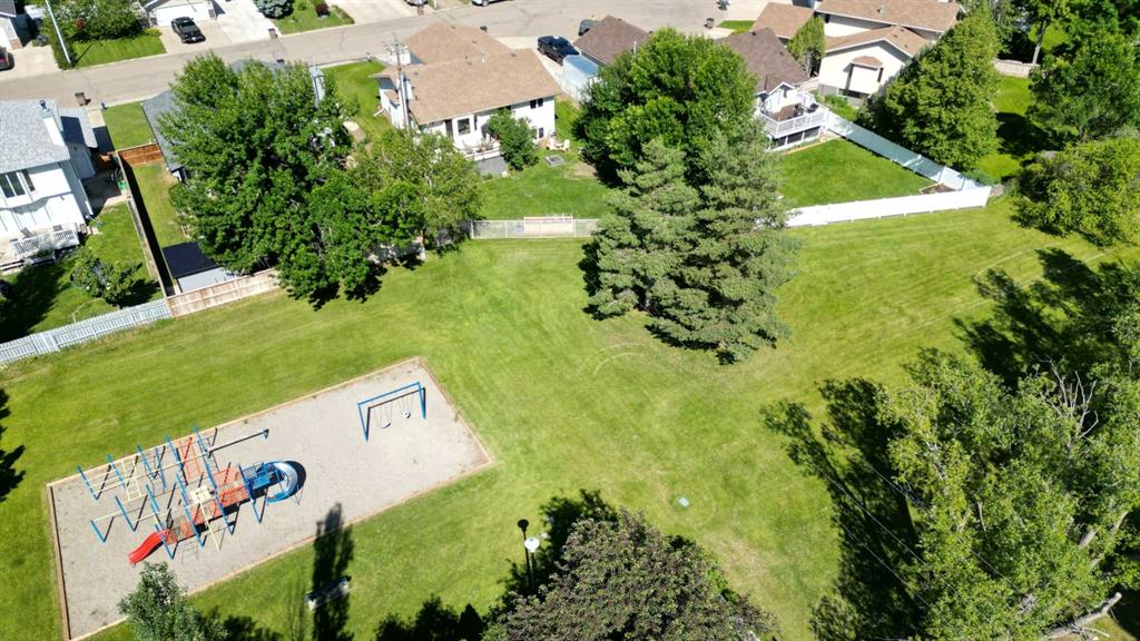 Picture for 64 Prairie Meadows Road W
