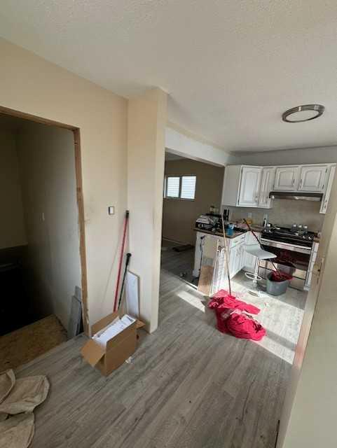 Picture for 417 2 Avenue W