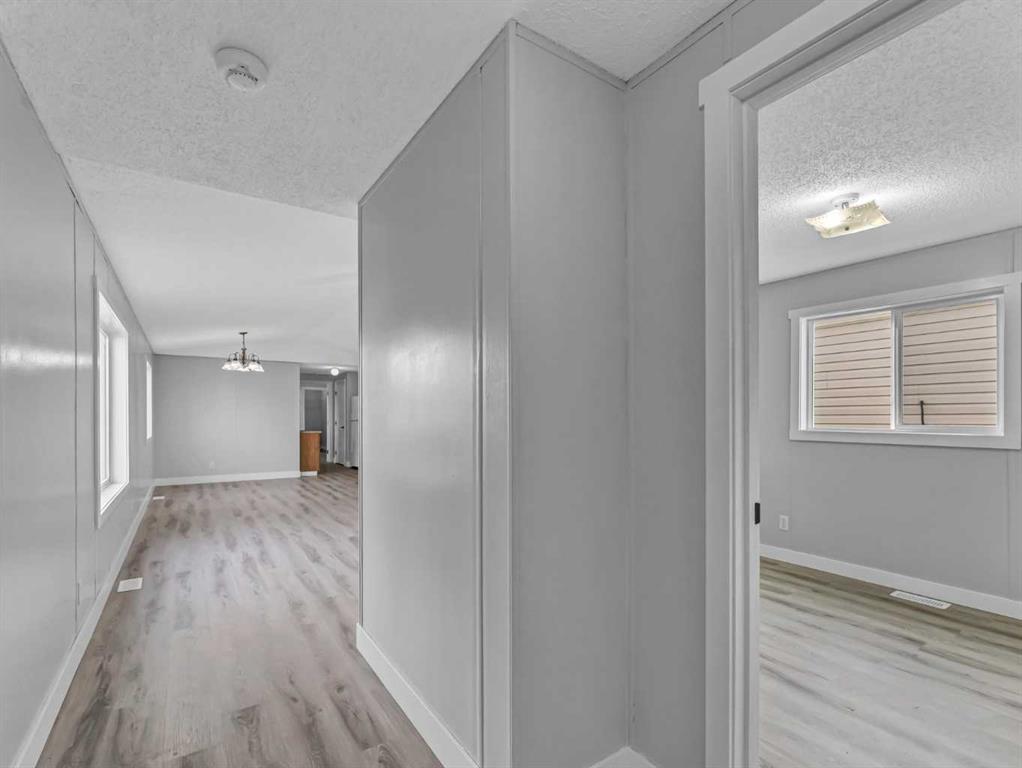 Picture for 57 Maple Drive W