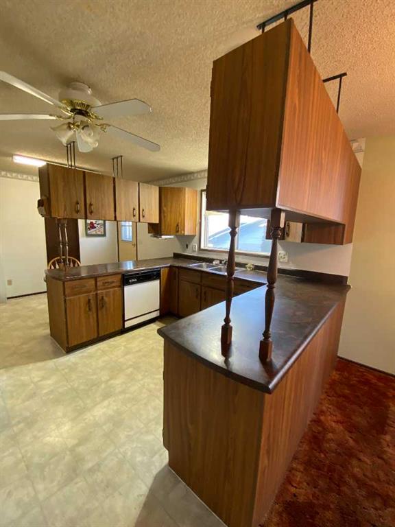 Picture for 124 1 Street 