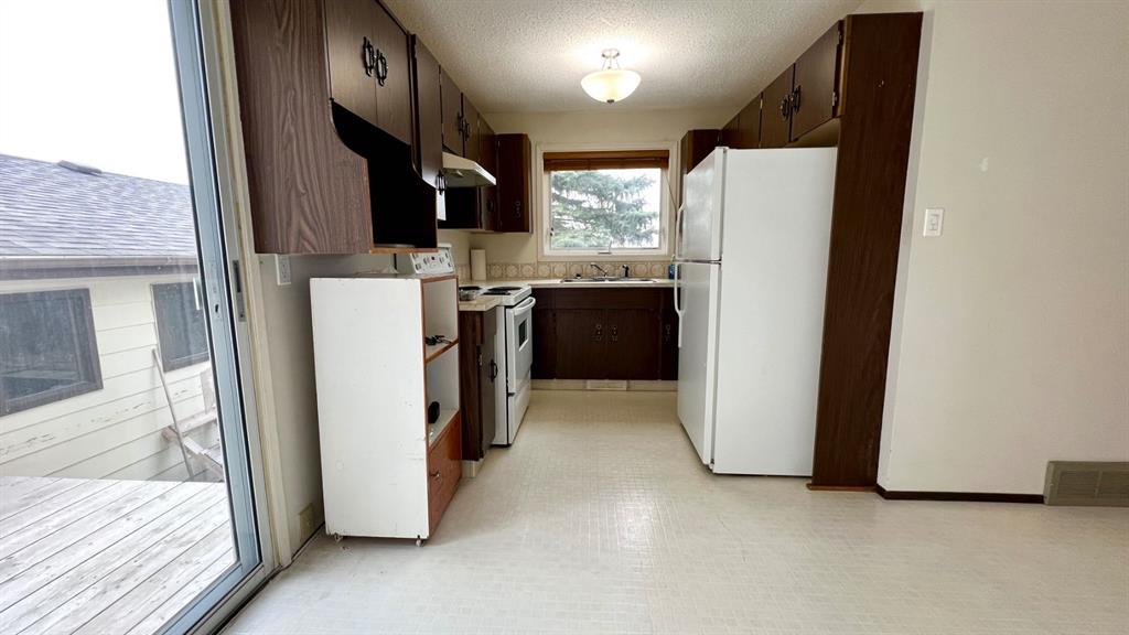 Picture for 177 Shacker Cres  