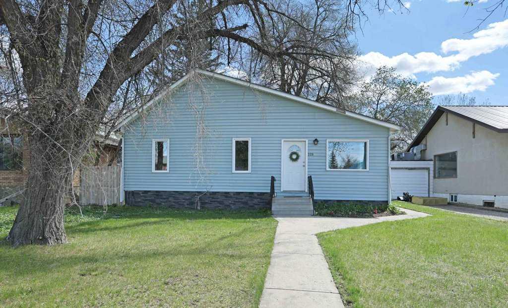Picture for 320 3 Street W