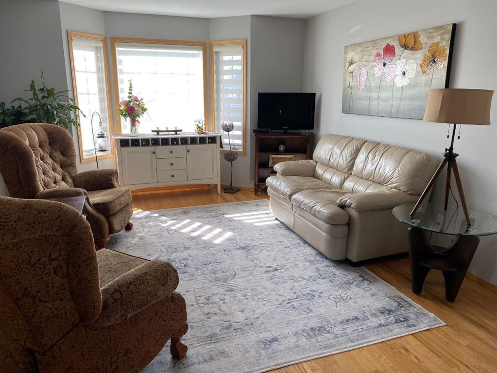 Picture for 110 5th Avenue E