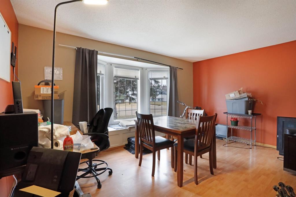 Picture for 418 8 Avenue 