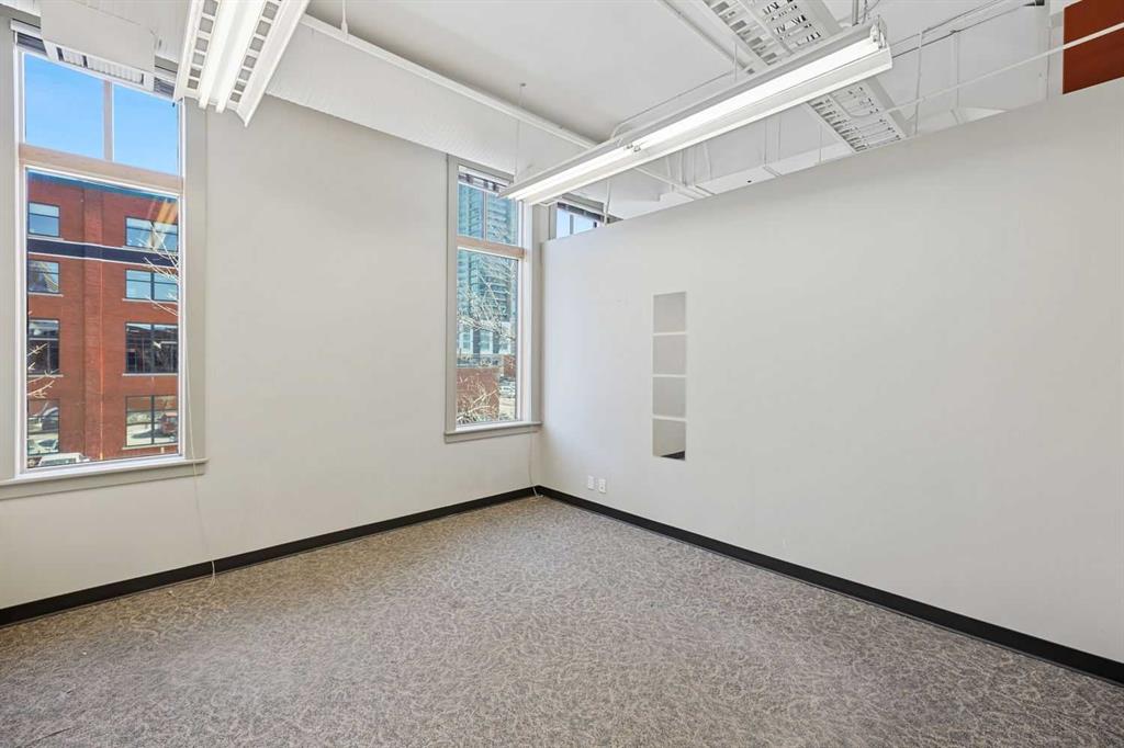 Picture for 230, 1018 Macleod Trail SE