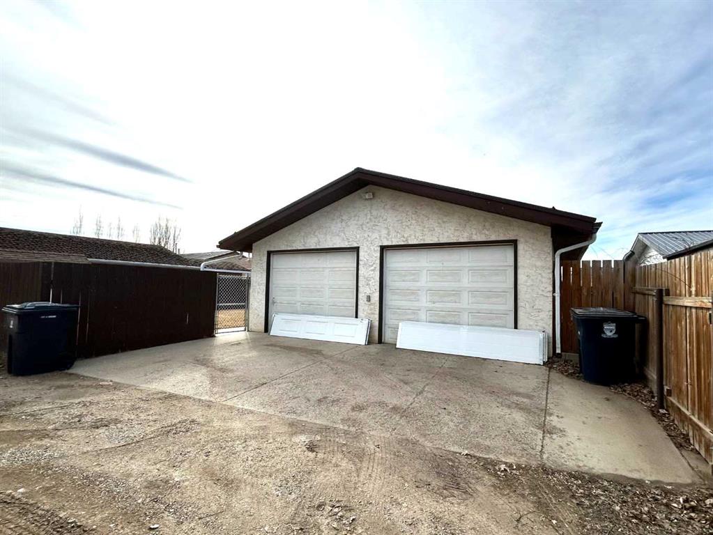 Picture for 24 Ingram Park Drive E