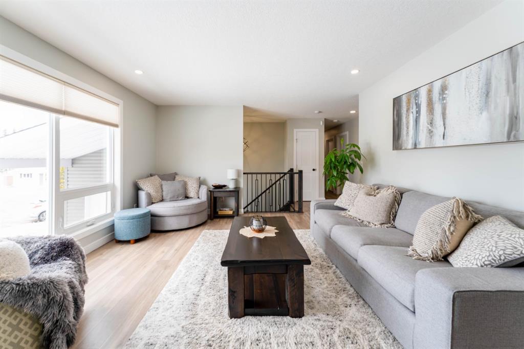 Picture for 248 5 Street 