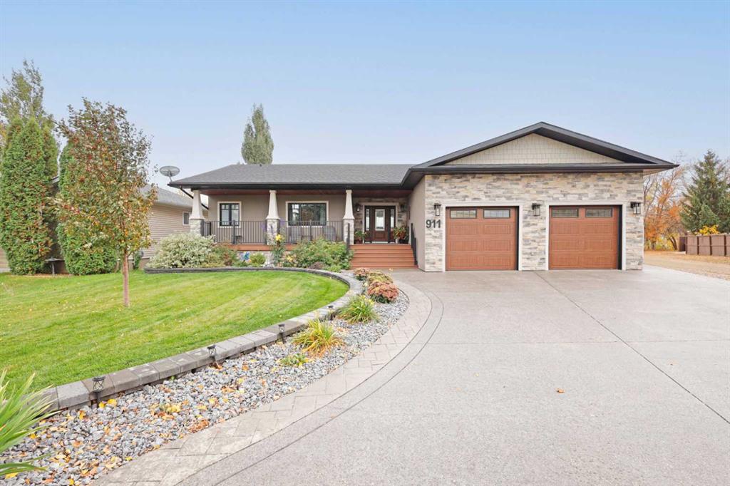 Picture for 911 2 Avenue W