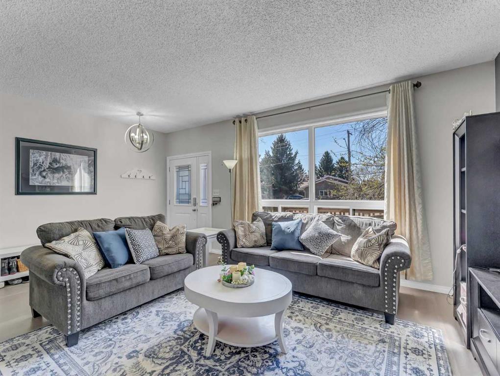 Picture for 100 Fairview Avenue E