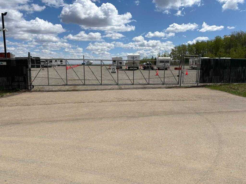Picture for 19-32532 Range Road 42  