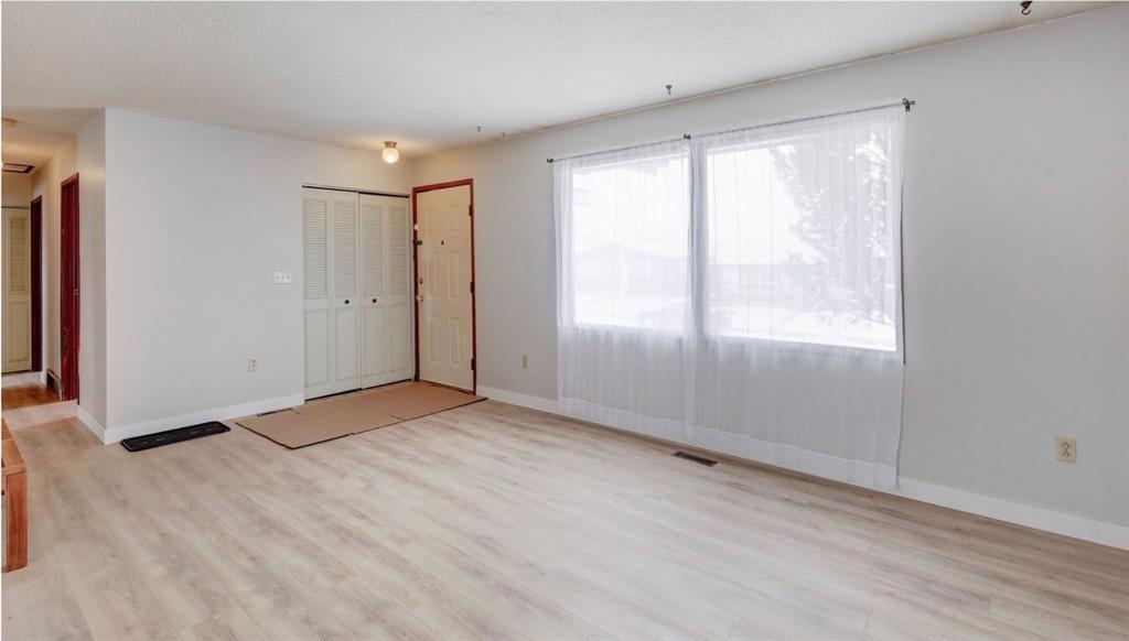 Picture for 707 Bankview Drive SW