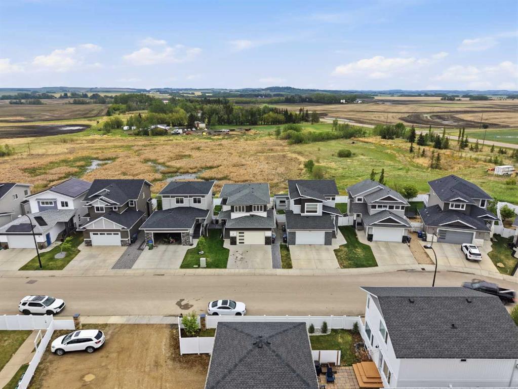 Picture for 99 Vancouver Crescent 