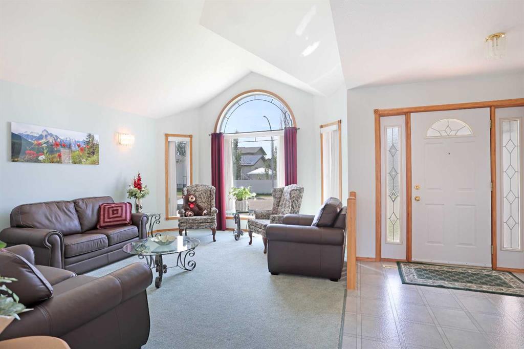 Picture for 47 Park Place W