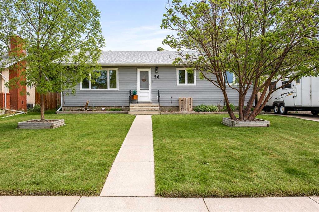 Picture for 56 Chinook Crescent W