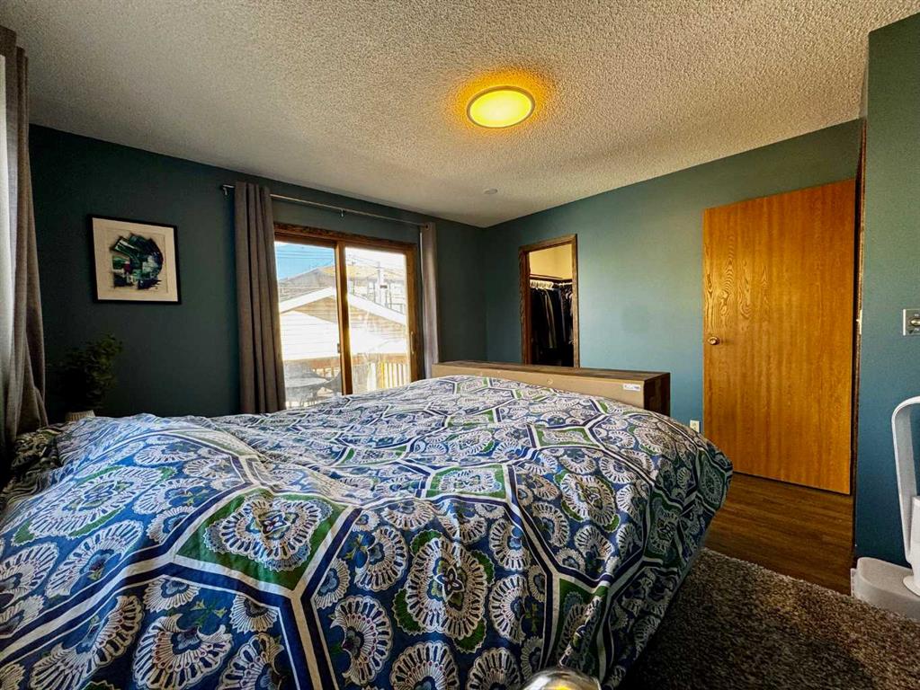 Picture for 116 1 Street W https://www.cirrealty.ca/reb/rasca/5/A2266215_19.jpg