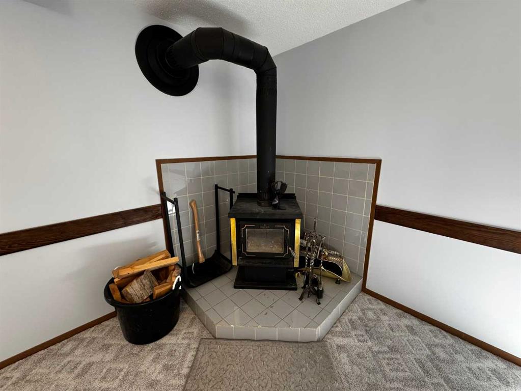 Picture for 116 1 Street W https://www.cirrealty.ca/reb/rasca/5/A2266215_30.jpg