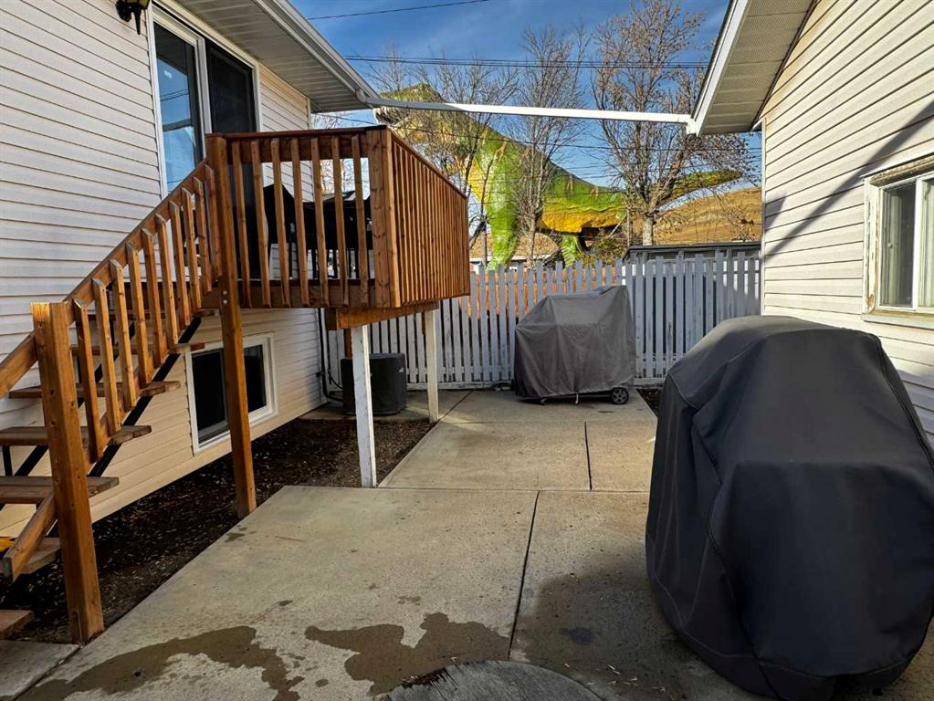 Picture for 116 1 Street W https://www.cirrealty.ca/reb/rasca/5/A2266215_38.jpg