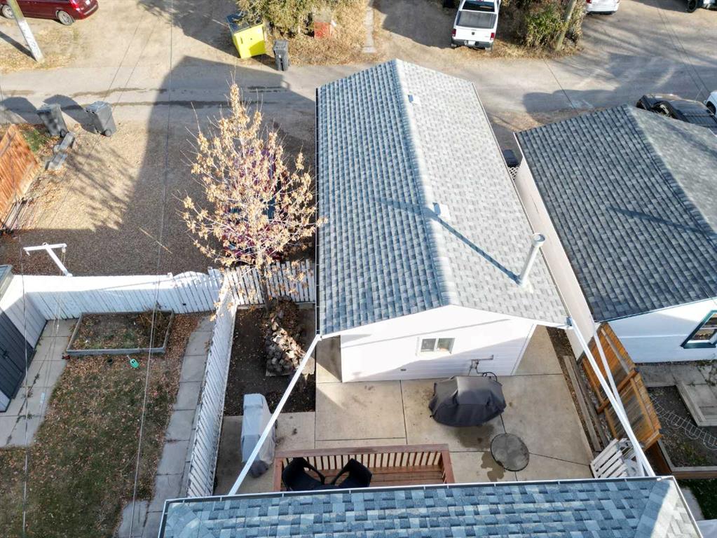 Picture for 116 1 Street W https://www.cirrealty.ca/reb/rasca/5/A2266215_47.jpg