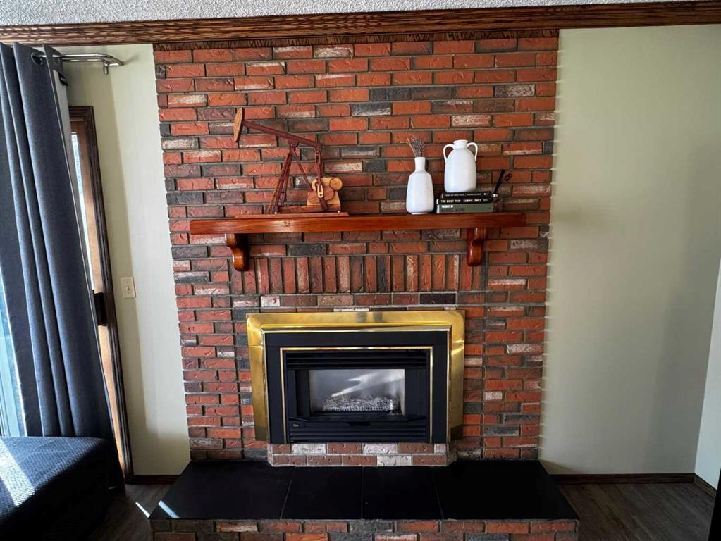 Picture for 116 1 Street W https://www.cirrealty.ca/reb/rasca/5/A2266215_8.jpg