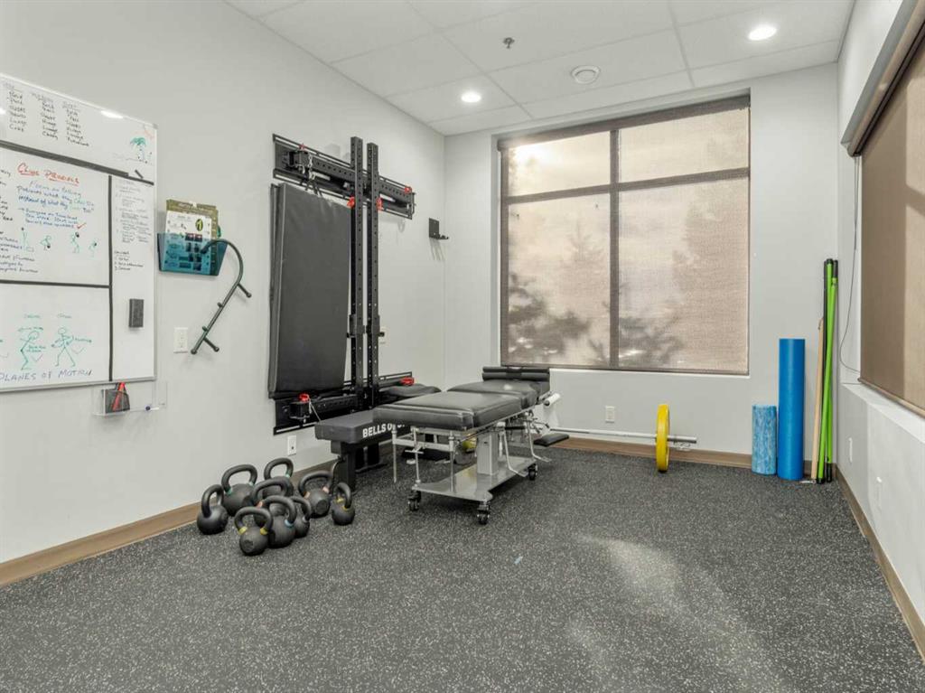 Picture for 230, 3120 32 Street S