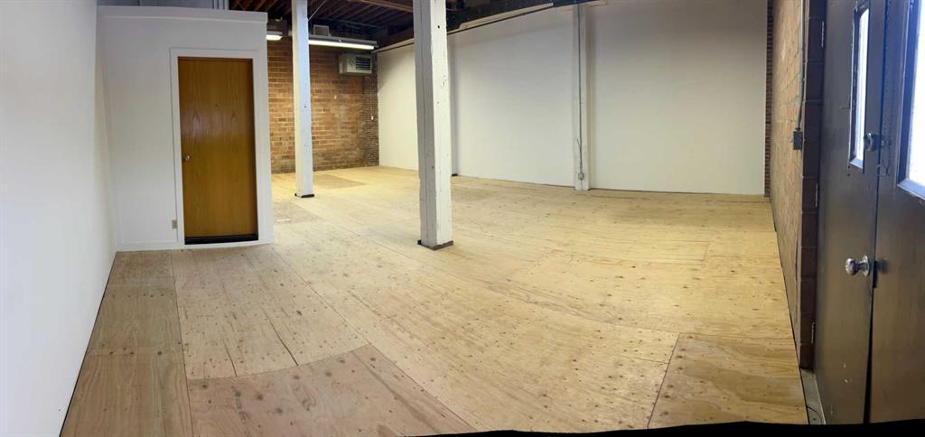 Picture for 3, 2404 2nd Avenue N