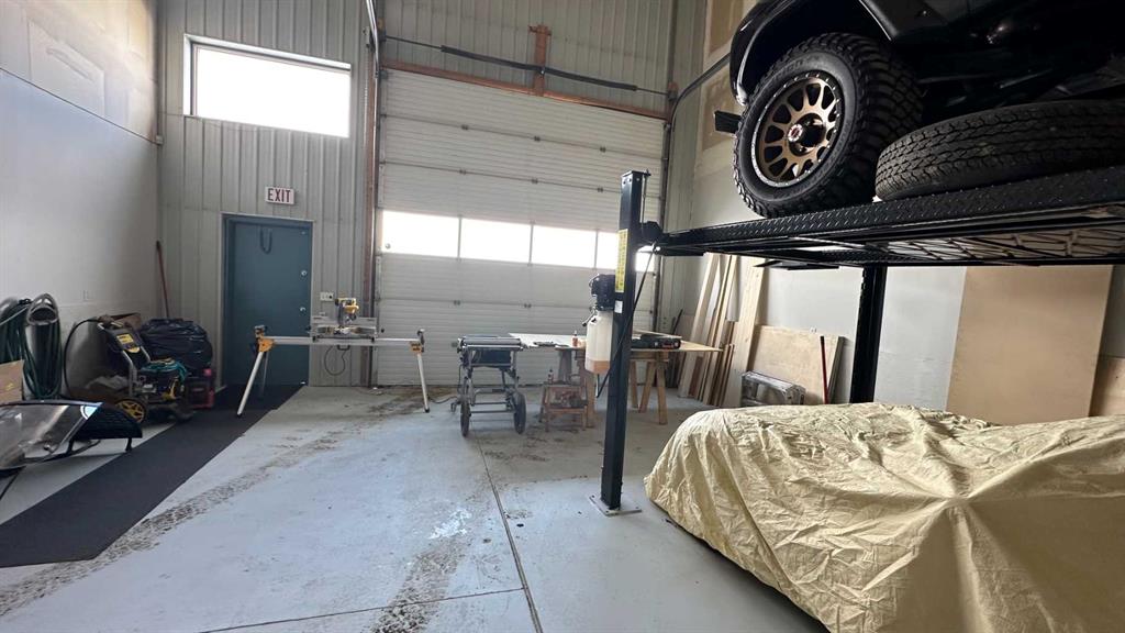 Picture for Bay 11, 27 Mccool Crescent 