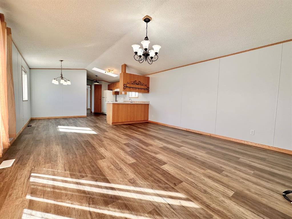 Picture for 318-349 Railway Avenue 