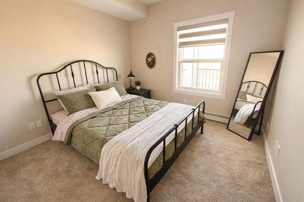 Picture for 406, 499 Meadowlake Court E